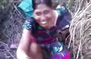 Haryanvi village Women Roshani fucking in khet by Mohan