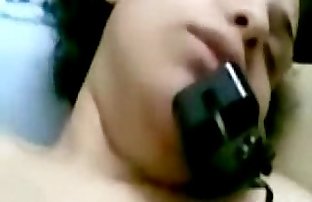 Horny tamil babe masturbates while on phone sex