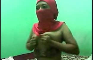 indiase babe rukken haan Op live cam