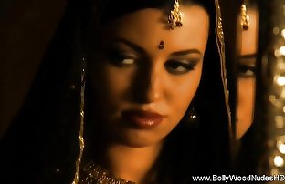 Sexy Erotic Indian MILF