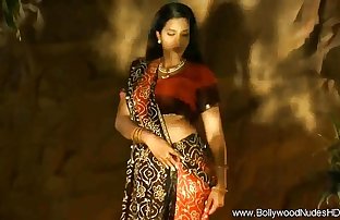 erotische Indische Freundin aus BOLLYWOOD