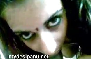Axis bank Sexiest girl Aarti famous desi indian Scandal (8)