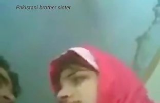 Nouvellement Marié Pakistanais brothersister